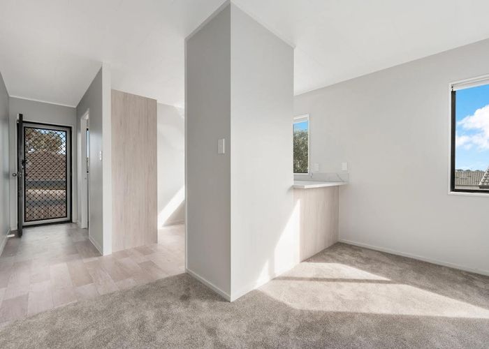  at 11b Zurich Place, Weymouth, Manukau City, Auckland