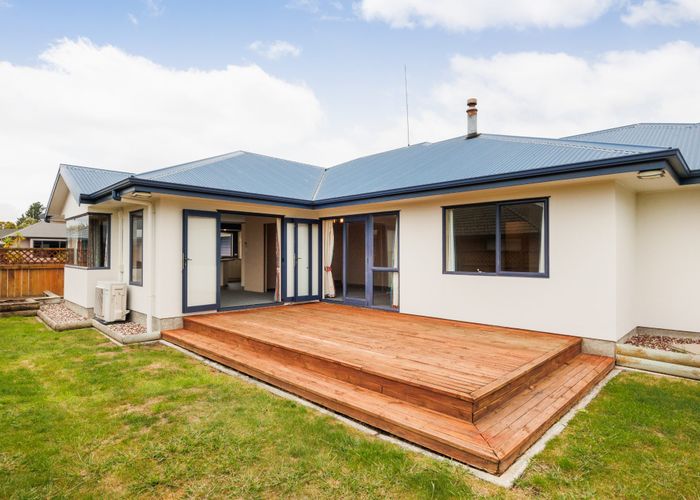  at 27 Parnell Heights Drive, Kelvin Grove, Palmerston North