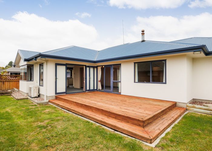  at 27 Parnell Heights Drive, Kelvin Grove, Palmerston North, Manawatu / Whanganui