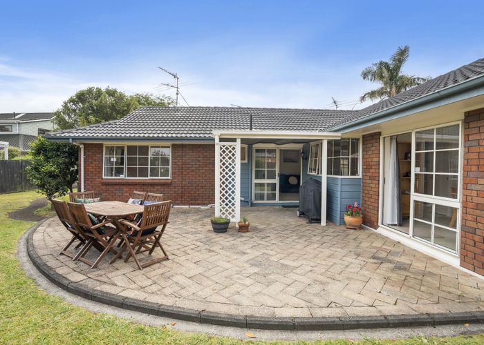  at 14 Cumbrian Place, Conifer Grove, Takanini