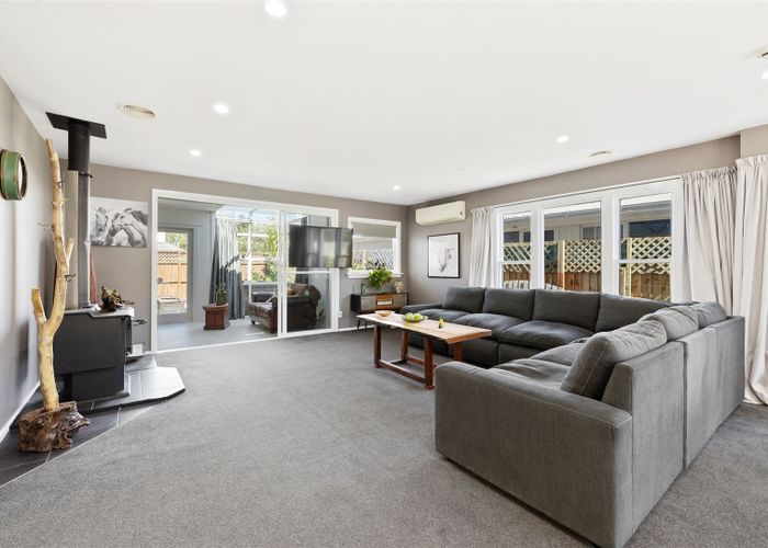  at 9 Westburn Terrace, Burnside, Christchurch