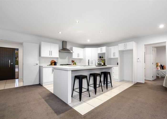  at 10 Vantage Place, Flagstaff, Hamilton