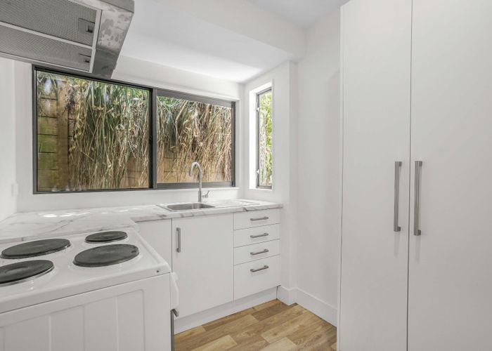  at 33A Waitohu Road, York Bay, Lower Hutt, Wellington