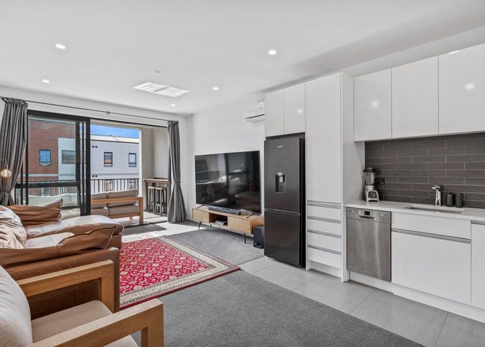  at 217/81 Mapou Road, Hobsonville, Waitakere City, Auckland
