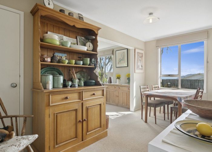  at 93 Pikarere Street, Titahi Bay, Porirua