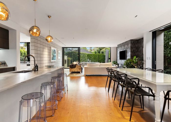  at 39 Sylvia Road, Saint Heliers, Auckland City, Auckland