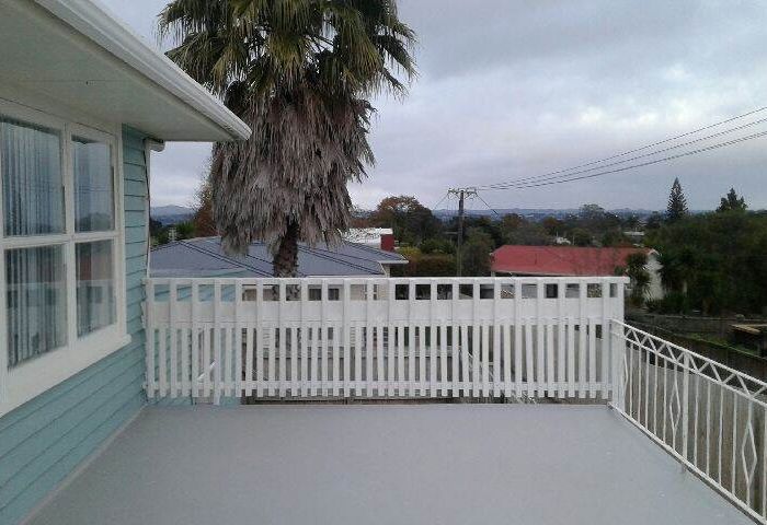  at 286 Rangatira Road, Beach Haven, Auckland