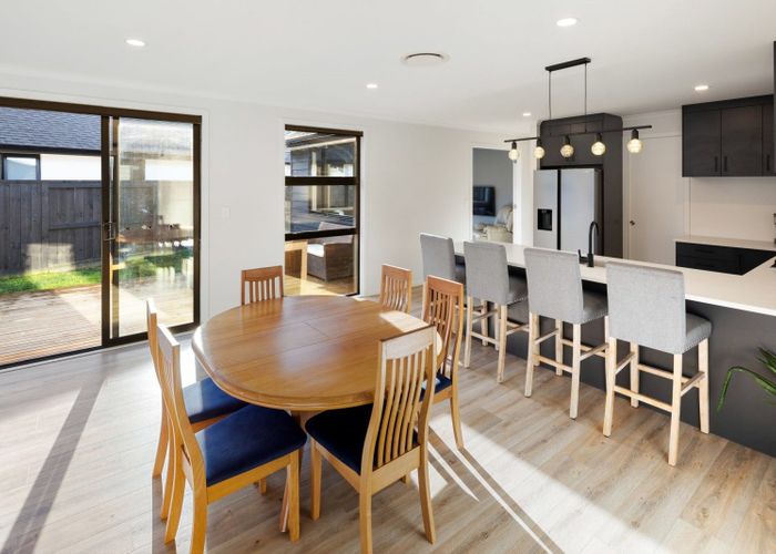  at 13 Sydney Place, Flagstaff, Hamilton, Waikato