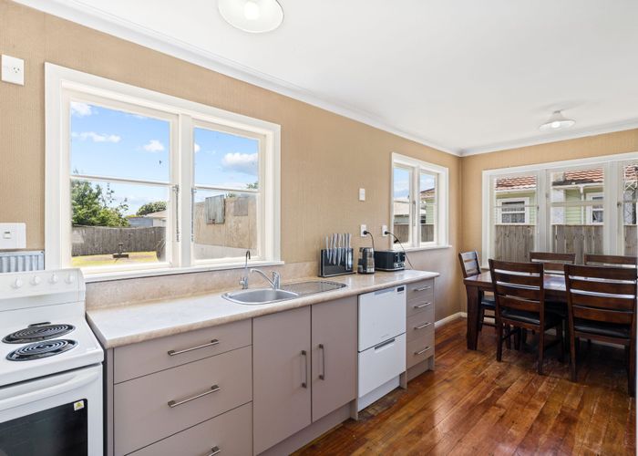  at 32 Elizabeth Street, Levin, Levin