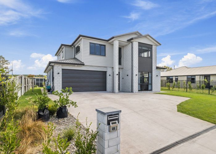  at 44 Huka Heights Drive, Rangatira Park, Taupo