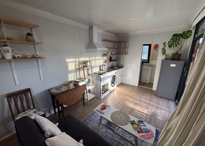  at 8 Jeep Road, Raumati South, Kapiti Coast, Wellington