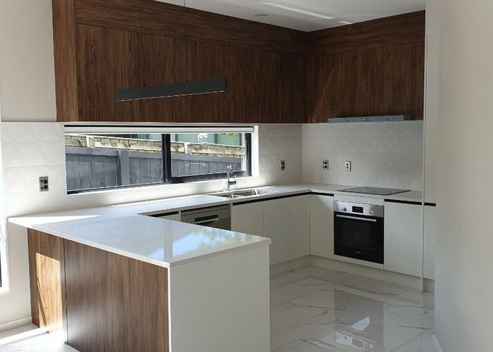  at 30B Torrington Crescent, Glen Innes, Auckland City, Auckland