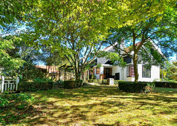  at 203 Ostrich Road, Patumahoe, Pukekohe