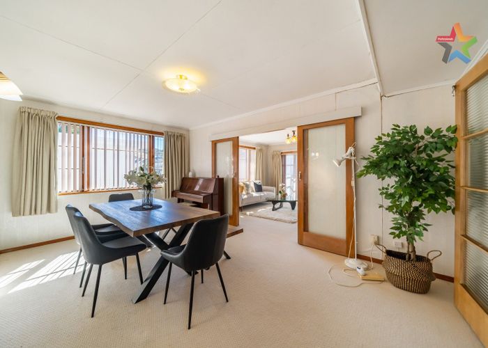  at 6 Foster Street, Taita, Lower Hutt