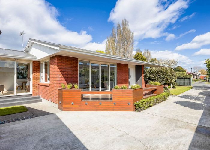  at 124 Grimseys Road, Redwood, Christchurch