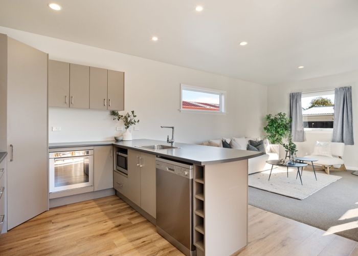  at 27 Wades Avenue, Saint Martins, Christchurch