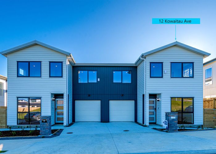  at 12 Kowaitau Avenue, Beachlands, Manukau City, Auckland