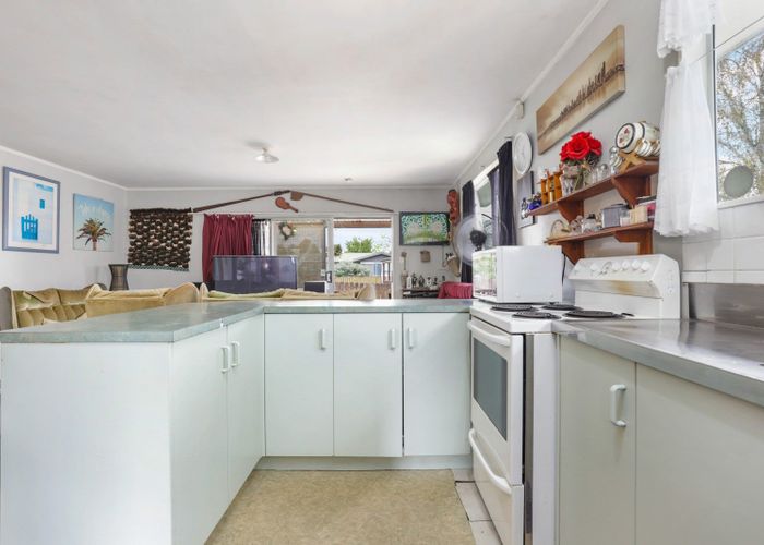 at 25 Crawshaw Drive, Nawton, Hamilton
