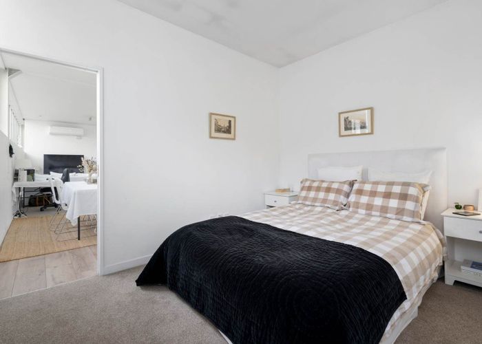  at 8C/43A Linwood Avenue, Mount Albert, Auckland City, Auckland