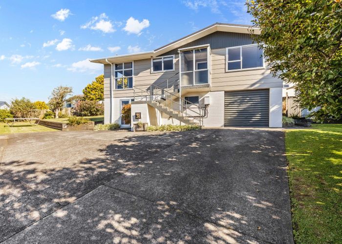  at 65A Riversdale Drive, Merrilands, New Plymouth