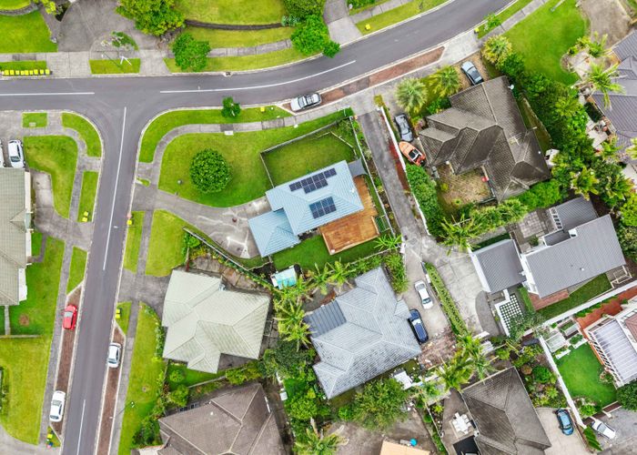  at 12 Roy Maloney Drive, Henderson, Waitakere City, Auckland