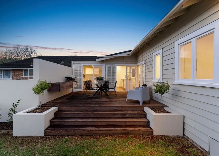  at 12 Robert Street, Ellerslie, Auckland