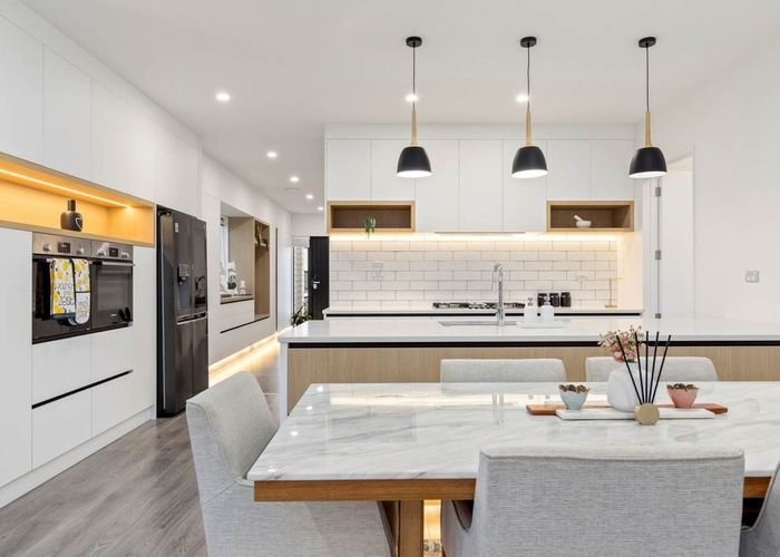  at 4 Puruatanga Drive, Flat Bush, Manukau City, Auckland