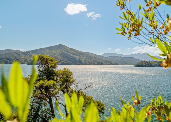  at 2789 Queen Charlotte Drive, Whenuanui Bay