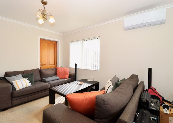  at 8A Bretton Lane, Mellons Bay, Manukau City, Auckland