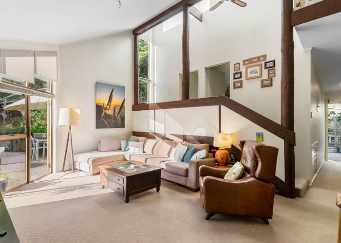  at 24 Wilding Avenue, Northcote Point, North Shore City, Auckland