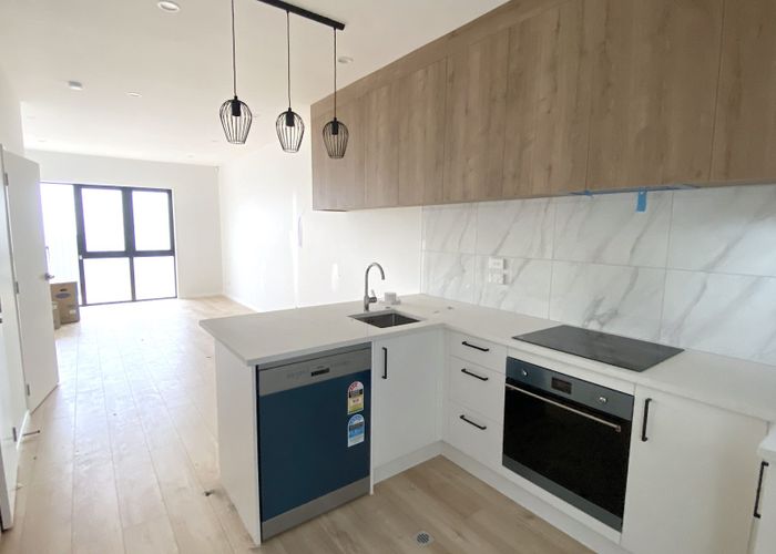  at 10/6 Kereru Street, Henderson, Waitakere City, Auckland