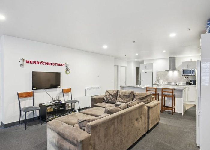  at Room 7 4/27 Hanson Street, Mount Cook, Wellington, Wellington