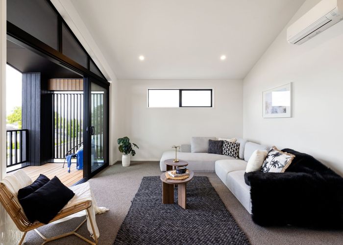  at 4/3 Huia Avenue, Forest Lake, Hamilton, Waikato