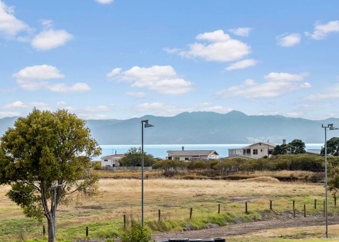  at 19 Lipscombe Road, KAIAUA, MIRANDA