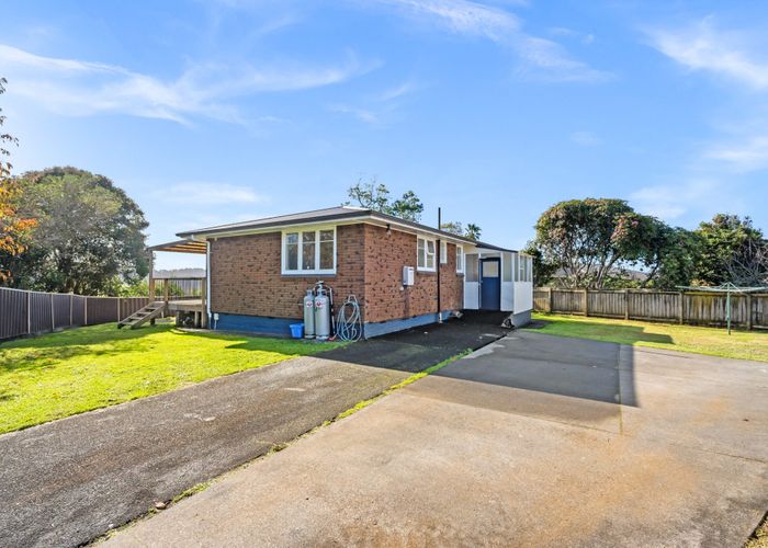 at 13 Mcinnes Avenue, Kamo, Whangarei