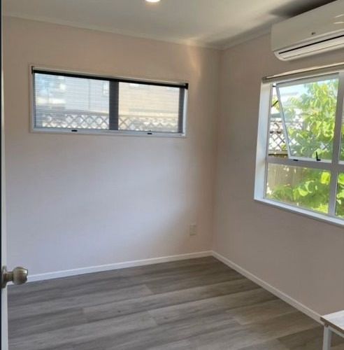  at 2/8 Freeland Avenue, , Mount Roskill, Auckland City, Auckland