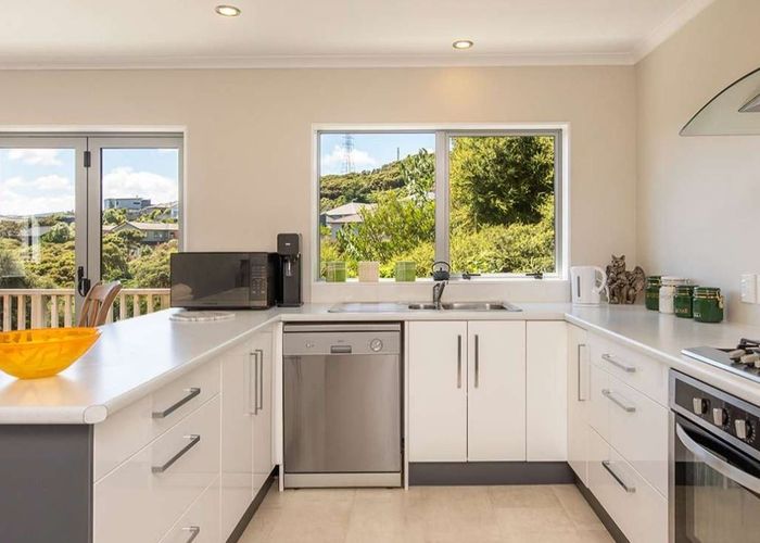  at 8 Maritime Way, Whitby, Porirua, Wellington