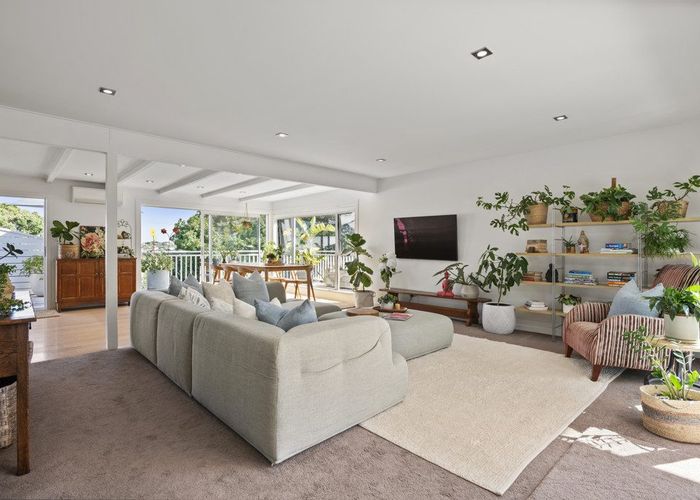  at 49 Ngataringa Road, Devonport, Auckland