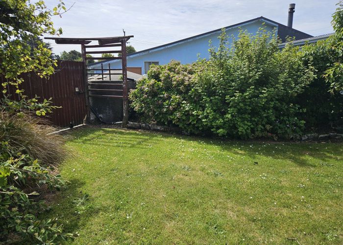  at 9 Arthur Road, Pounawea, Clutha, Otago