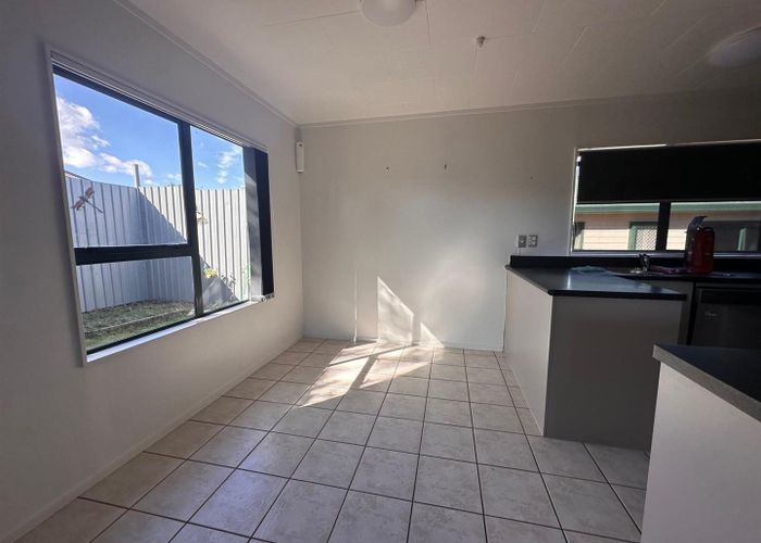  at 3/6 Fleming Street, Manurewa East, Manukau City, Auckland