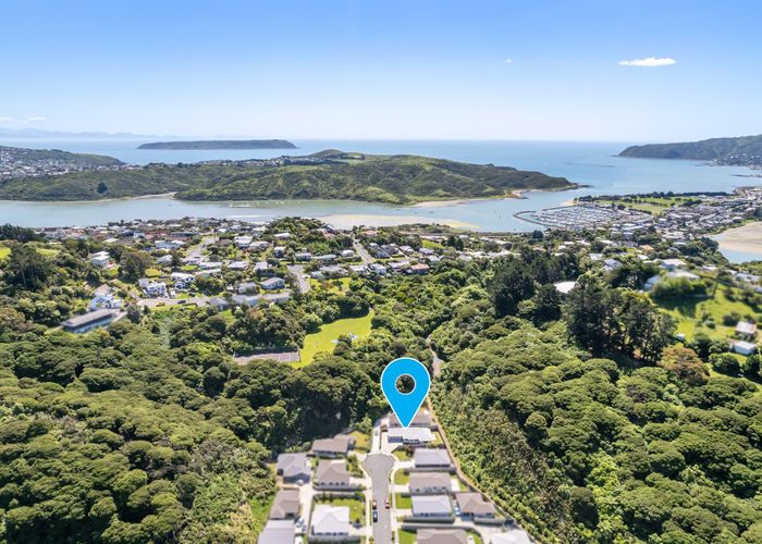  at 36 Moonsail Drive, Whitby, Porirua