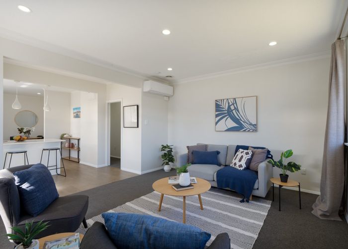  at 32 Bracken Road, Paparangi, Wellington