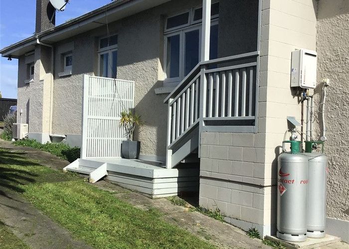  at 3185 Great North Road, New Lynn, Waitakere City, Auckland