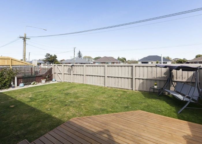  at 1/106 Burwood Road, Burwood, Christchurch City, Canterbury