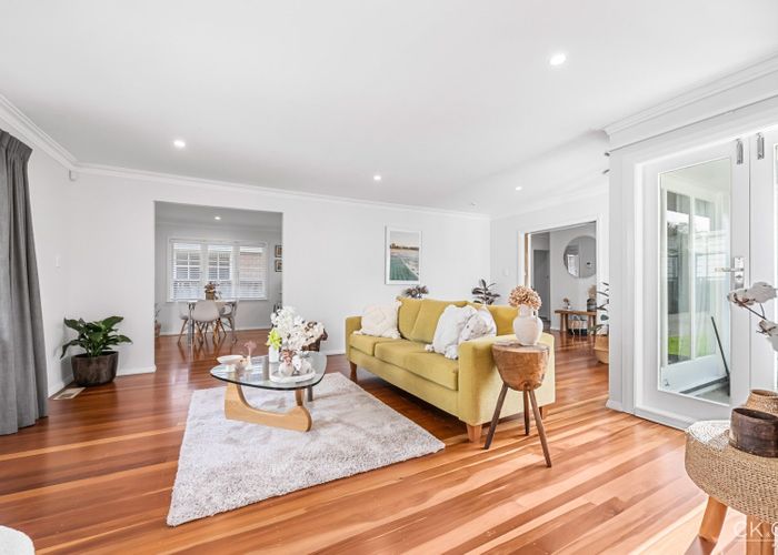  at 5 Chilton Grove, Lower Hutt, Lower Hutt, Wellington