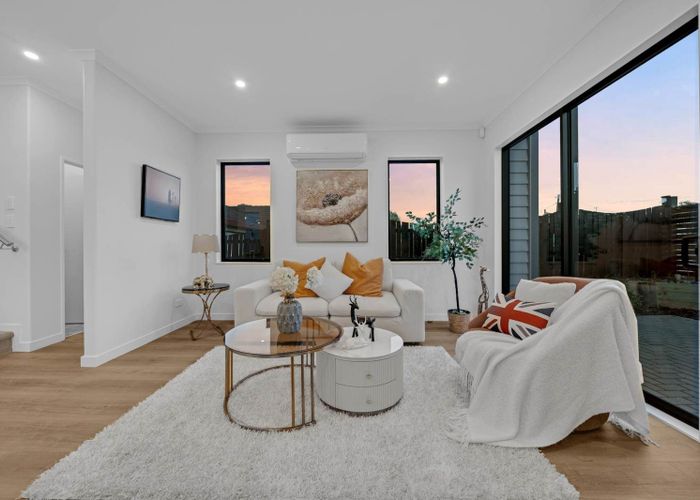  at Lot 3/110 Hutchinsons Road, Bucklands Beach, Manukau City, Auckland