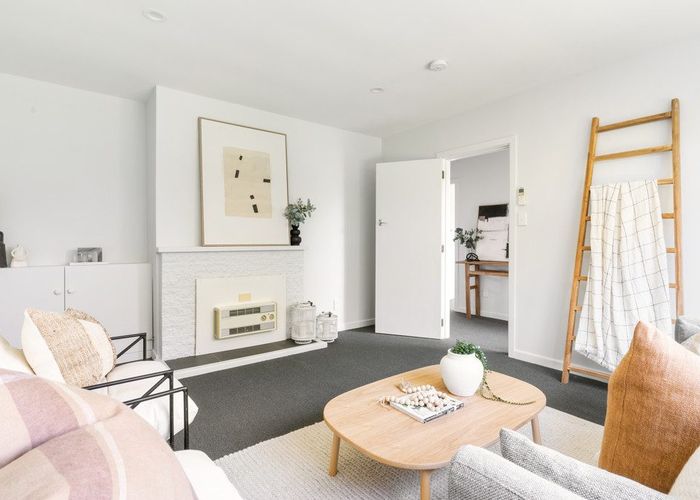  at 324 Memorial Avenue, Burnside, Christchurch