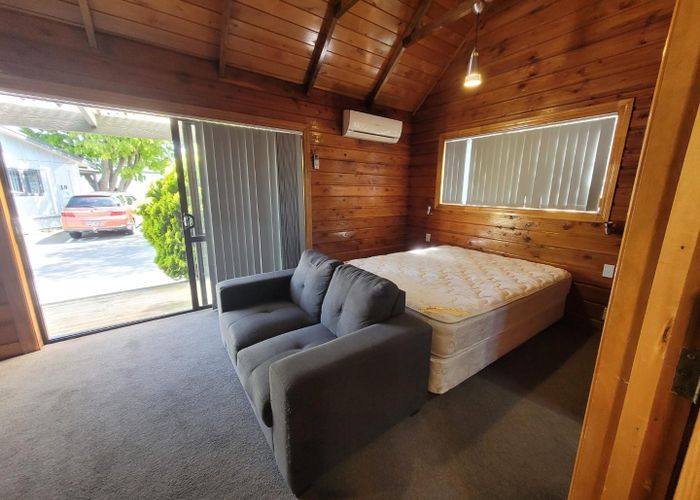  at 1/5 Kidbrooke Street, Bromley, Christchurch City, Canterbury