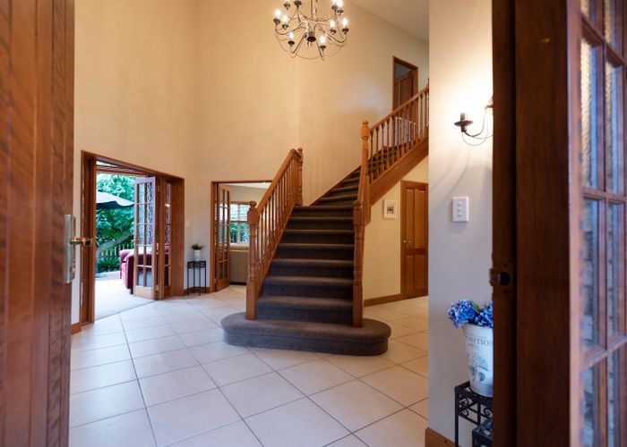  at 51 Wiltshire Place, Somerville, Manukau