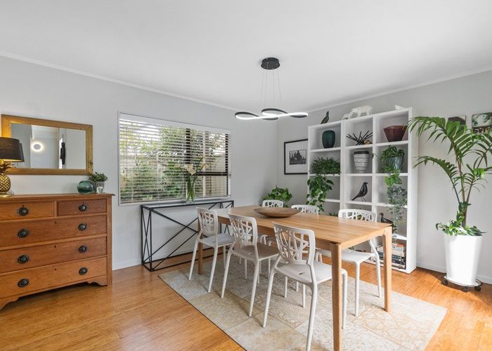  at 2/59 Sierra Street, Glendowie, Auckland